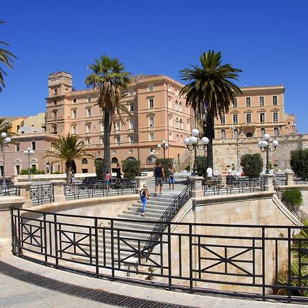 Sky Moon Cagliari Centro Vista Mare Appartement Buitenkant foto